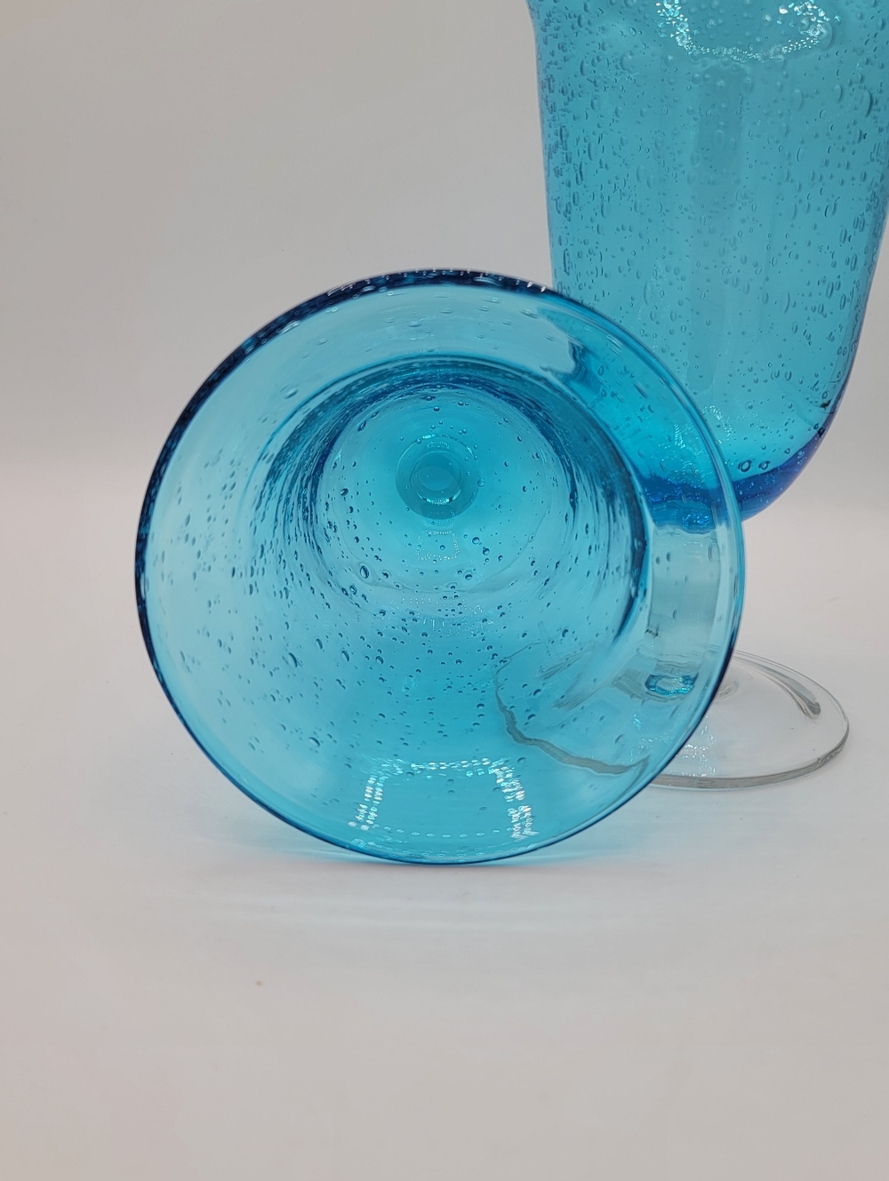 Artland Iris Turquoise Icped Tea Glasses Set 2 Bubble Glass 18 oz Blue - Picture 3 of 7